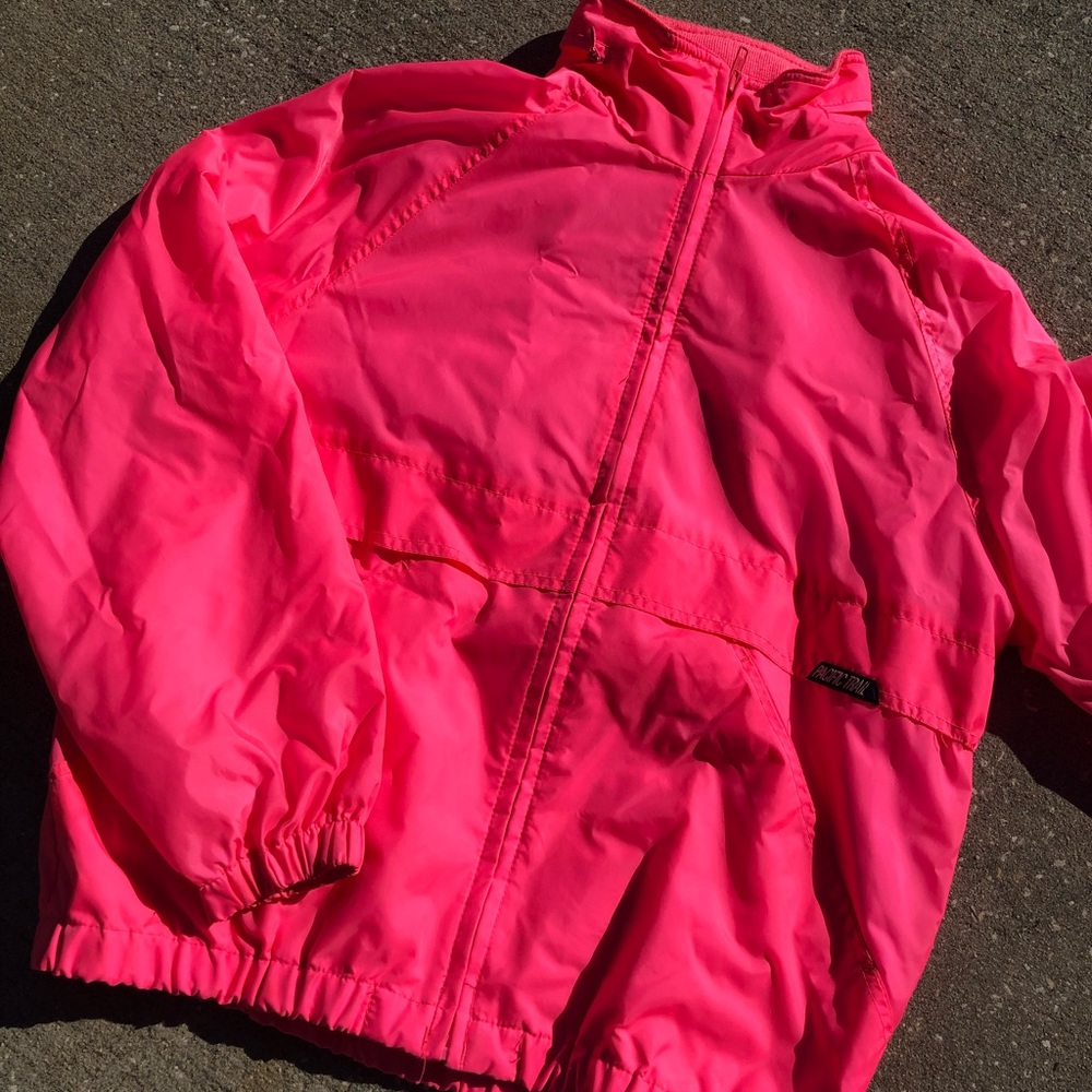 Vtg Pacific Trail Neon Pink Windbreaker w/zip hood